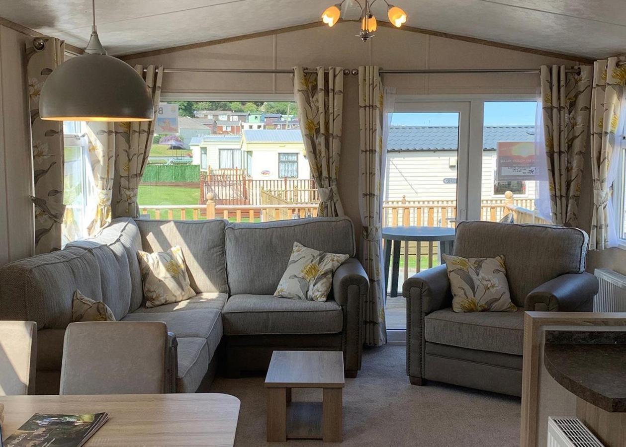Ocean Heights Holiday Park New Quay  Kültér fotó